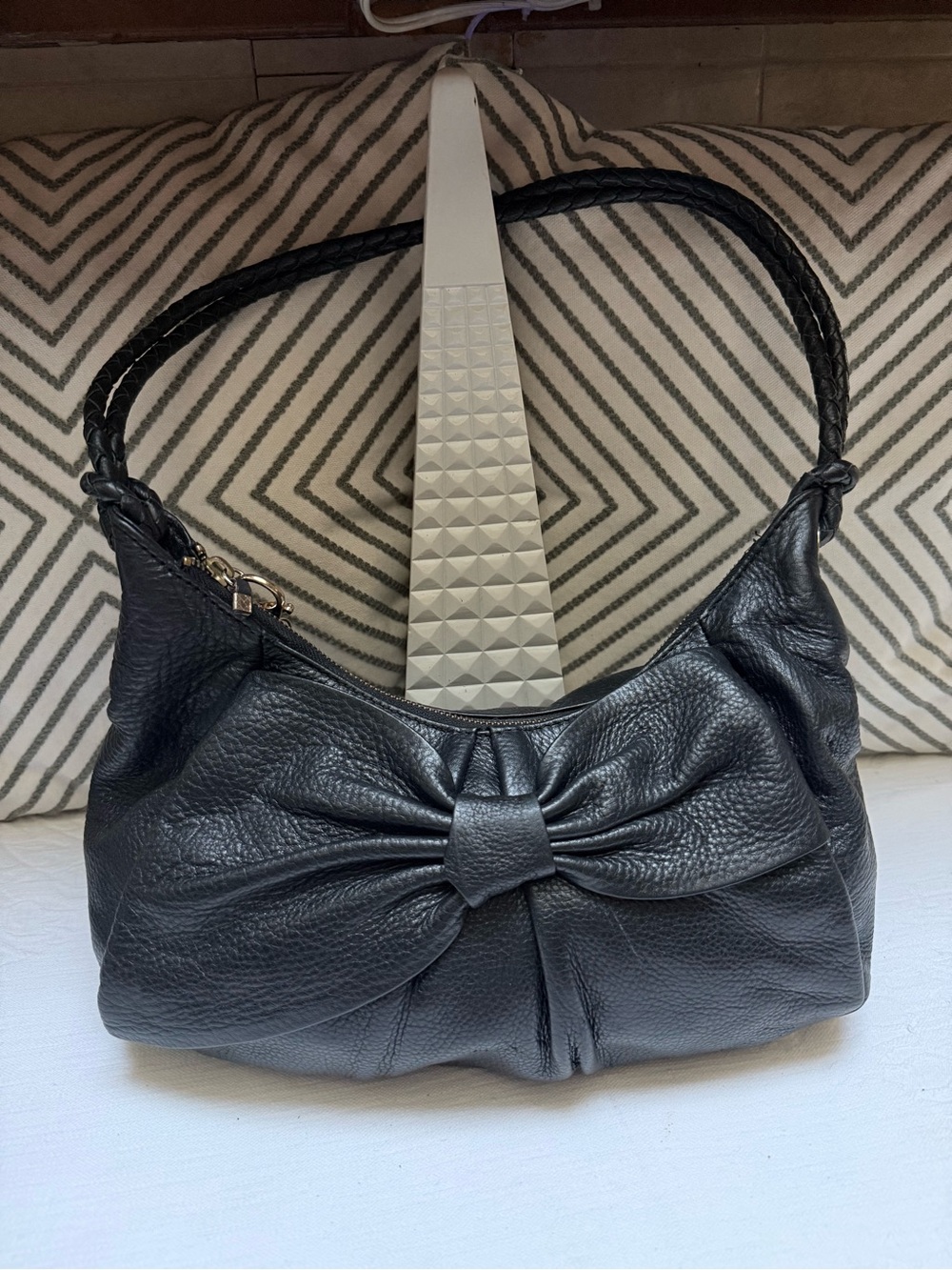 Elliott Lucca Black Leather Bow-Accent Shoulder Satchel - Picture 9 of 12